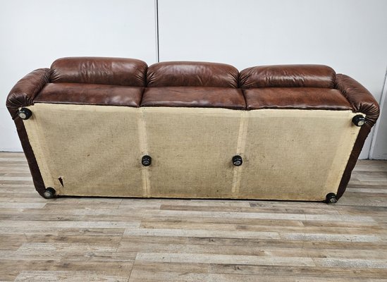 Three-Seater Club Sofa in Brown Leather, 1970-ZUW-2015969