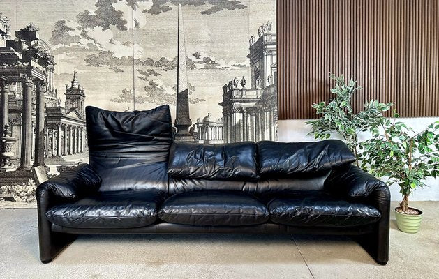 Three-Seater Maralunga Leather Sofa by Vico Magistretti for Cassina, 1970s-JP-1765337