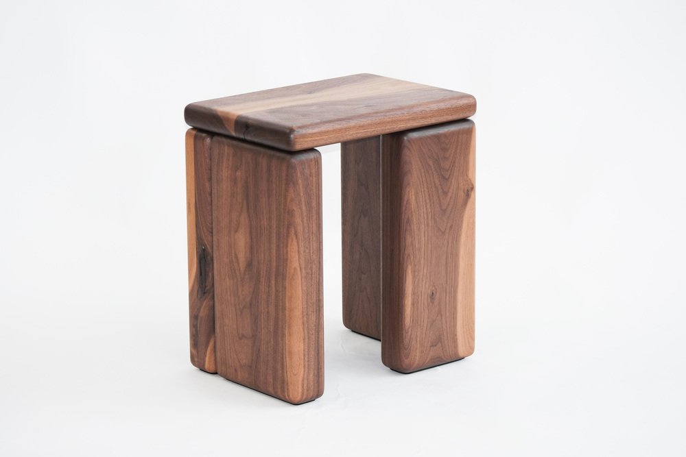 Timber Stool Walnut by Onno Adriaanse