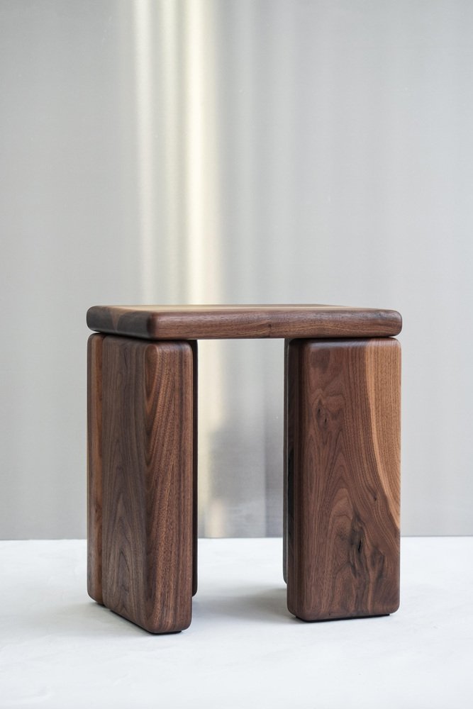 Timber Stool Walnut by Onno Adriaanse