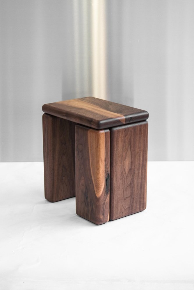 Timber Stool Walnut by Onno Adriaanse