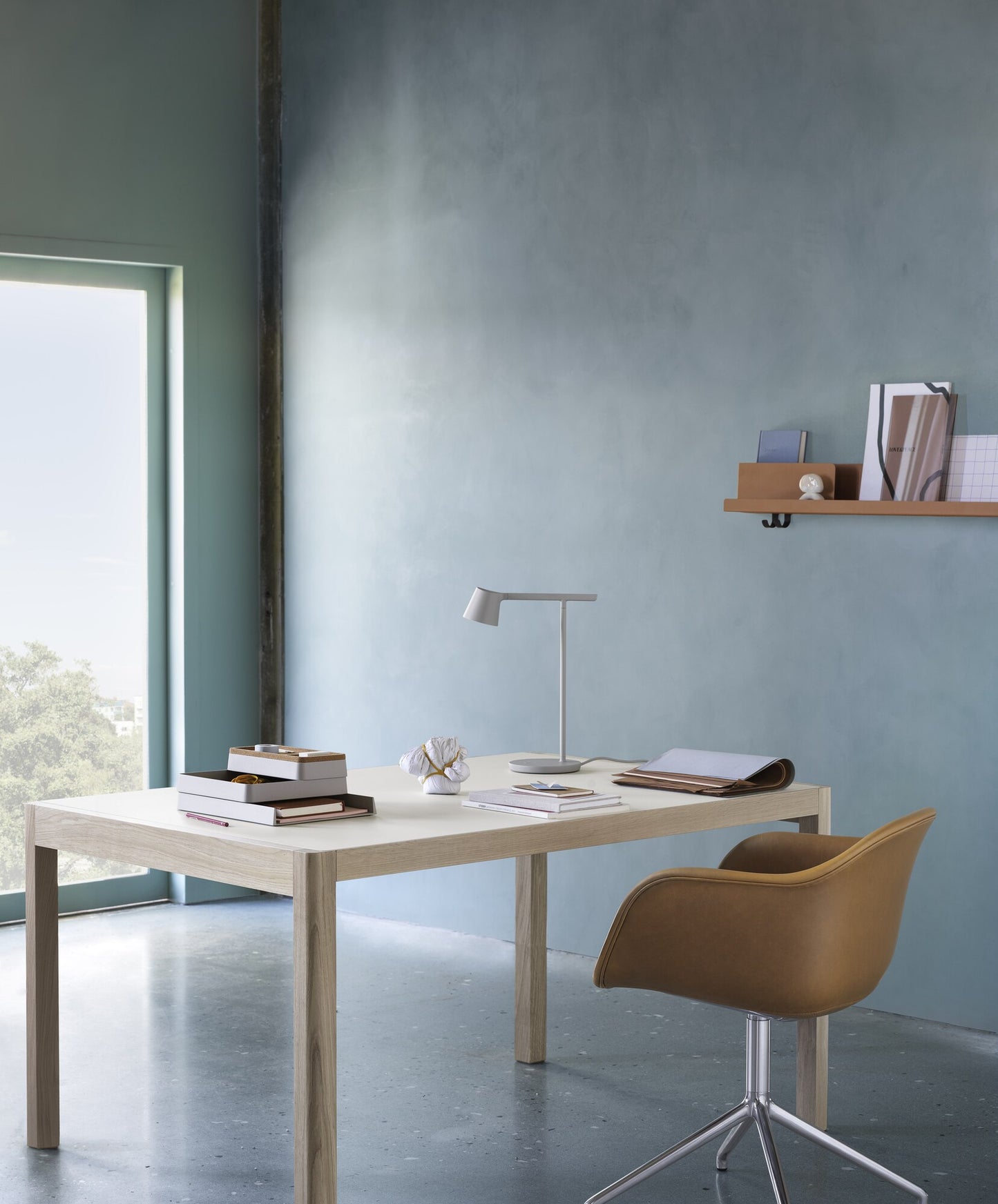 Arrange Desktop Series configuration 1, grey - cork