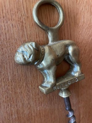 Tire Bouchon Bull Dog in Bronze-QJM-1805994