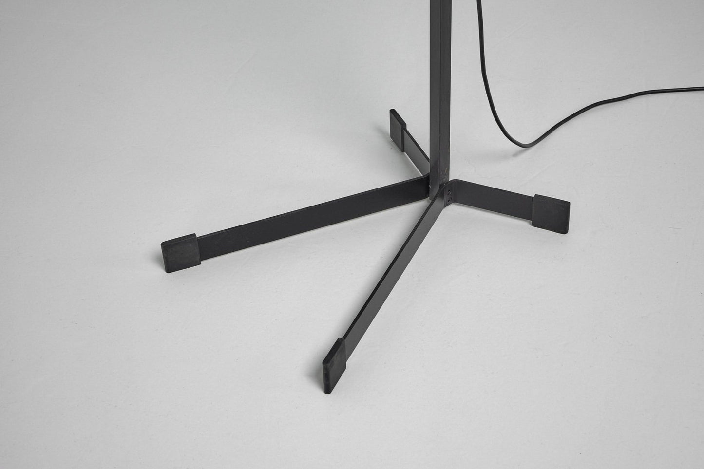 TMMC Floor Lamp by Miguel Milá, 1950