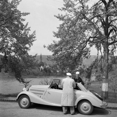 To Neckargemuend Mercedes Benz Car Near Heidelberg, Germany 1936, Printed 2021-DYV-990650