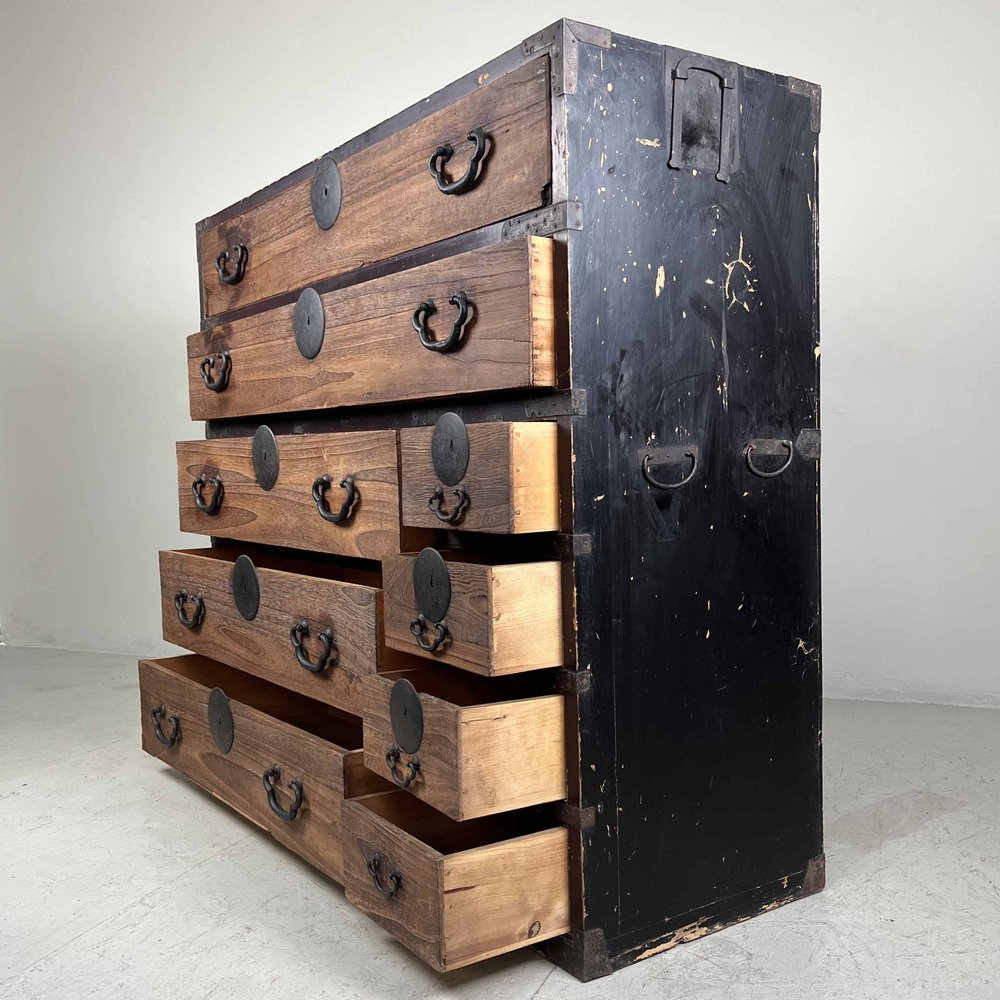 Traditional Japanese Kimono Chest of Drawers, 1890s