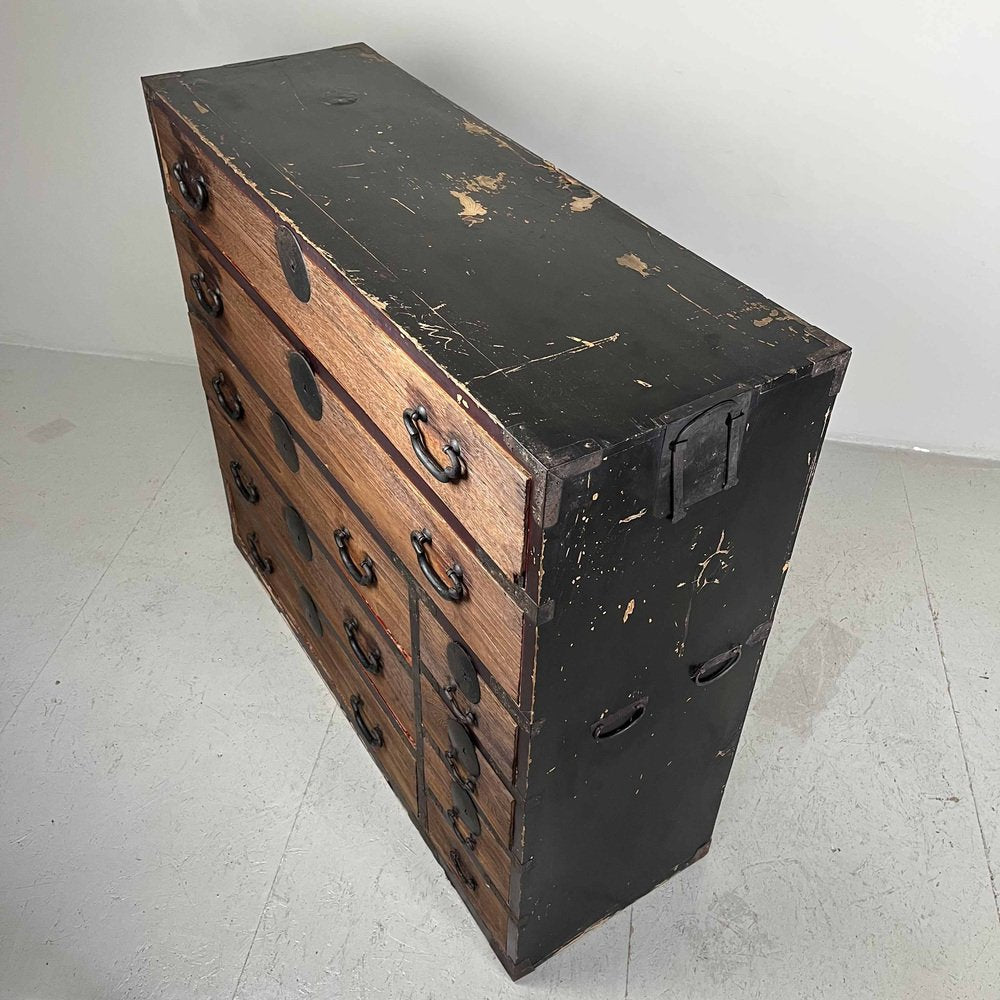 Traditional Japanese Kimono Chest of Drawers, 1890s