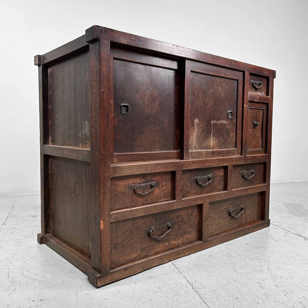 Traditional Taishhō Japanese Storage Cabinet, 1920s