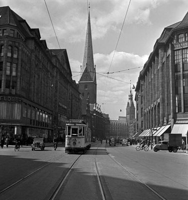 Tram to Wandsbek Over Mönckebergstraße Hamburg, Germany 1938, Printed 2021-DYV-992039