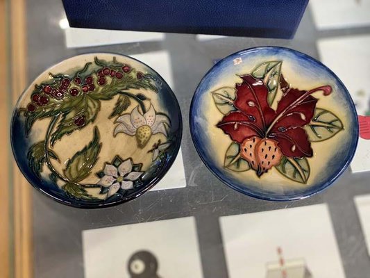 Trays in Art Ceramic from Moorcroft, Set of 2-JO-1236008