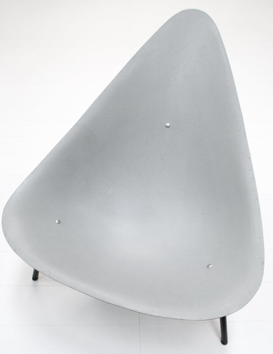 Tripod Grey Fiberglass Garden Lounge Chair attributed to Ed Mérat, 2000s