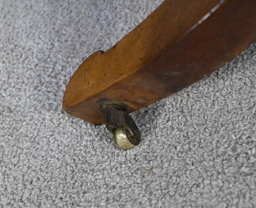 Tripod Side Table in Walnut, Early 19th Century