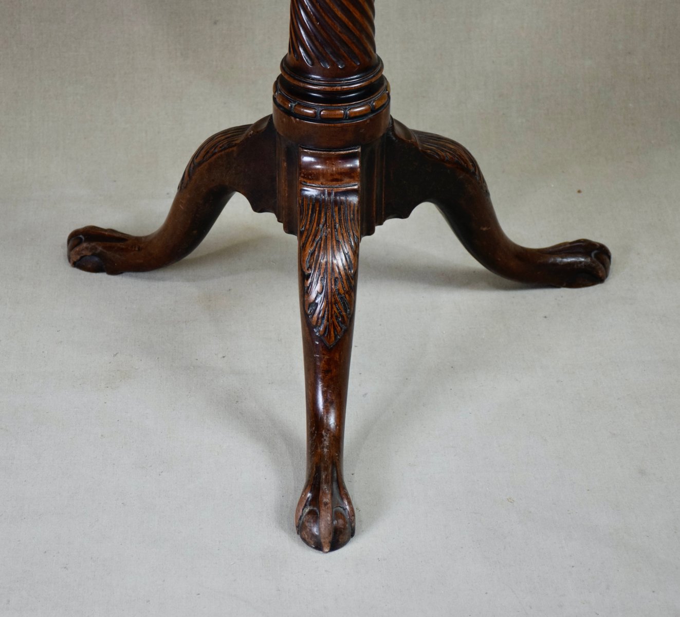 Tripod Table in Solid Cuban Mahogany, United Kingdom, 1750s