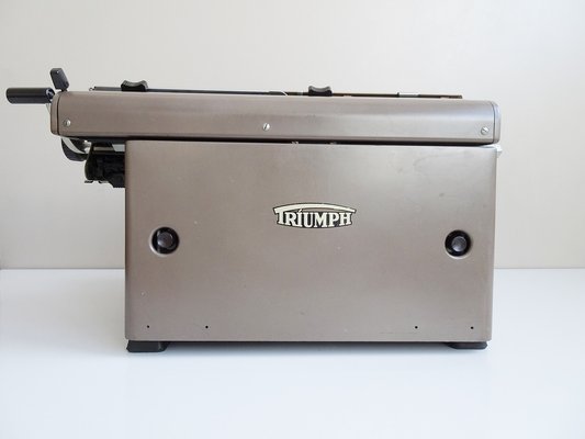 Triumph Matura Typewriter, Germany 1960s-BLG-1776876