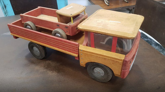 Truck Models, 1950s, Set of 2