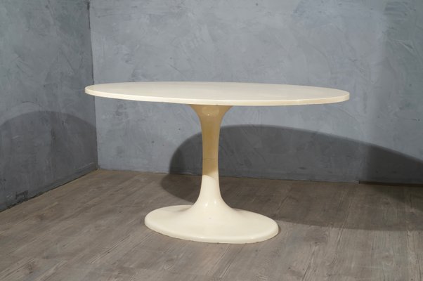 Tulip Oval Table, 1970s-UH-1050580