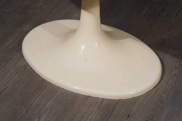 Tulip Oval Table, 1970s-UH-1050580