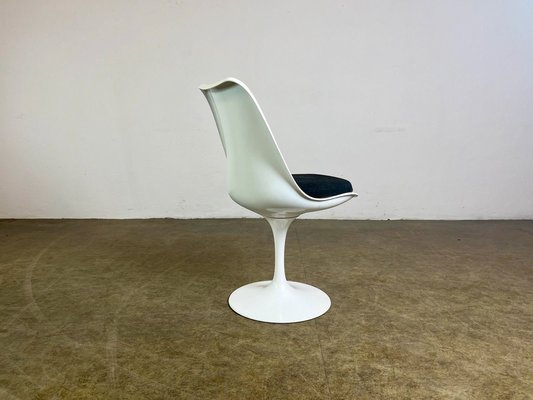 Tulip Swivel Chair by Eero Saarinen for Knoll Inc. / Knoll International, 1990s-QDV-1840962