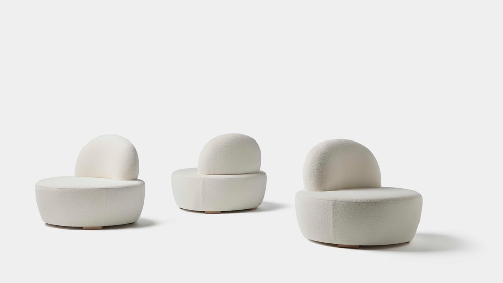 Twin Moon Armchair by Pepe Albargues