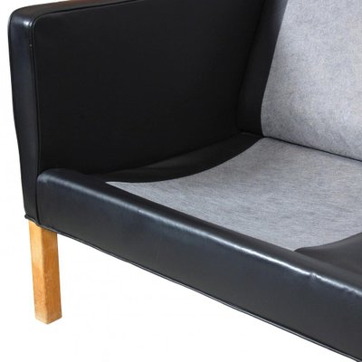 Two Seater 2322 Sofa in Black Bison and Oak by Børge Mogensen for Fredericia, 1890s-MTD-1400759