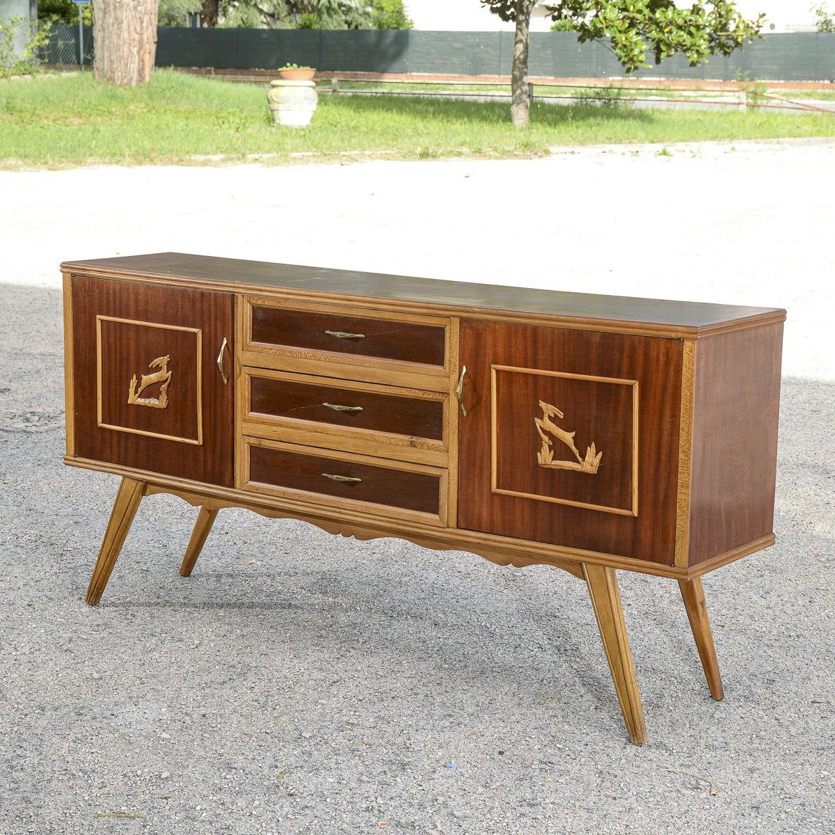 Two-Tone Belief with Carved Deer on the Counter and Flared Feet, Italy, 1960s