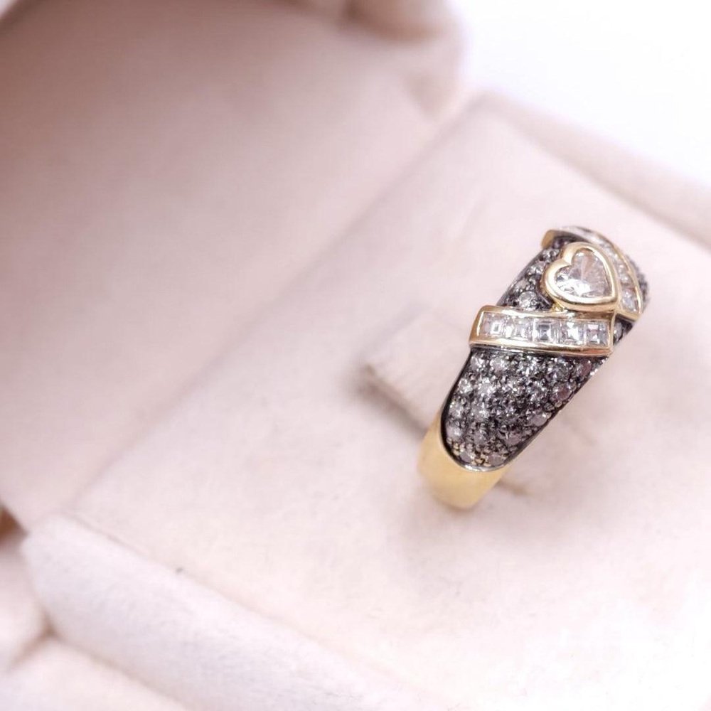 Two-Tone Gold Ring with Heart-Shaped Diamond, 1980s