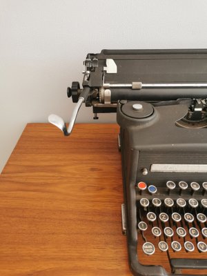 Typewriter from Olivetti, Italy, 1940s-OZE-1700508