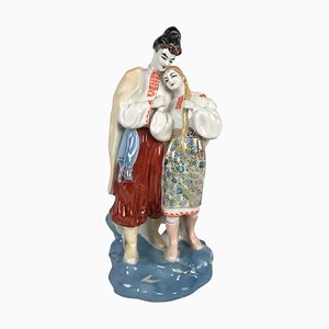 Ukrainian Porcelain Lovers Statue, 1950s-TZ-1360512