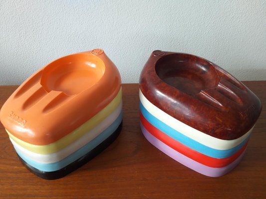 Unique Colored Bakelite Ashtrays from Škoda Car Manufacturer, 1959, Set of 10