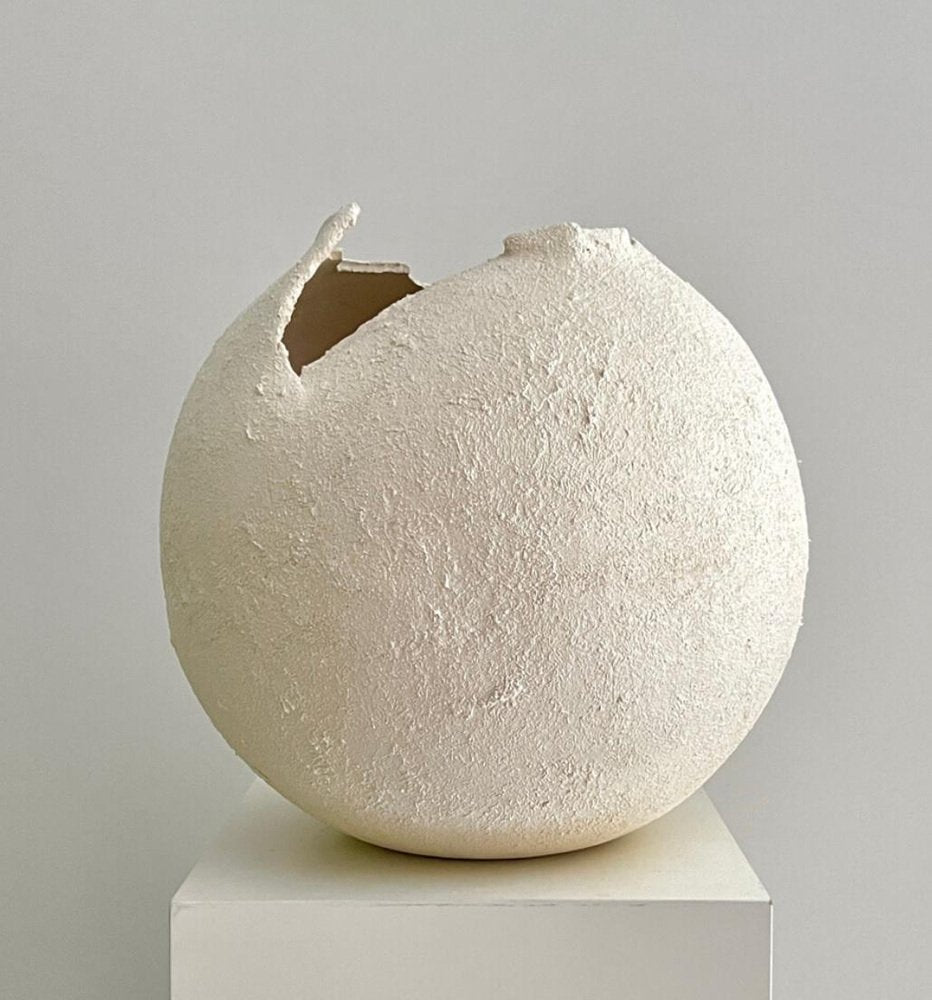 Untitled 40 Vase by Laura Pasquino