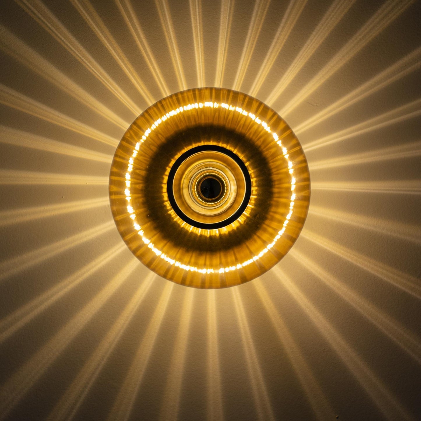 Edgeform Urc Wall Lamp 36 Amber