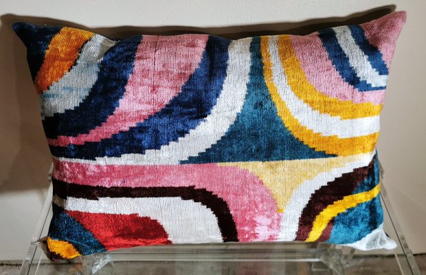 Uzbekistan Ikat Fabric Handmade Rectangular Cushion Cover-QRS-1314926