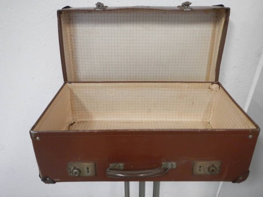 Vanguard Suitcase, England-WWQ-1066809