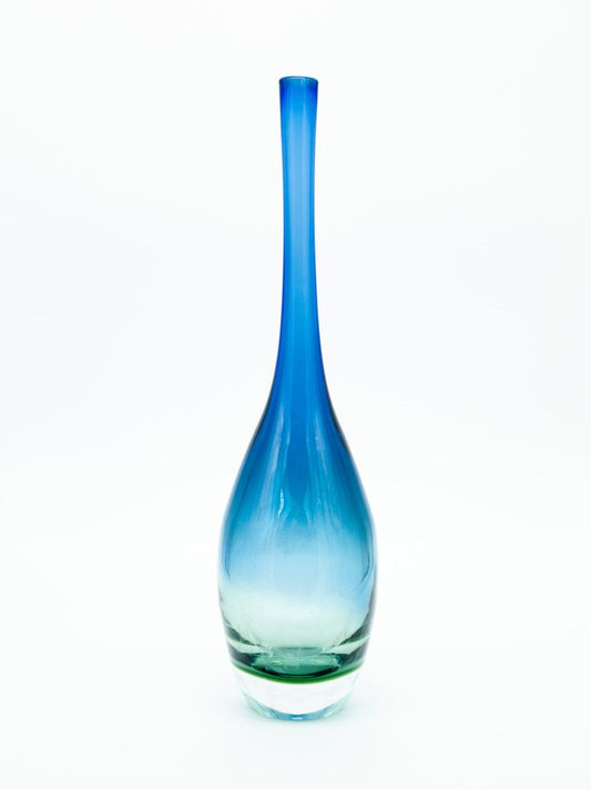 Vase by Ernest Gordon for Åfors Kristall, Sweden. 1950s