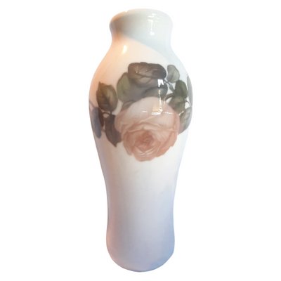 Vase with Flowers from Royal Copenhagen-TCS-1081597