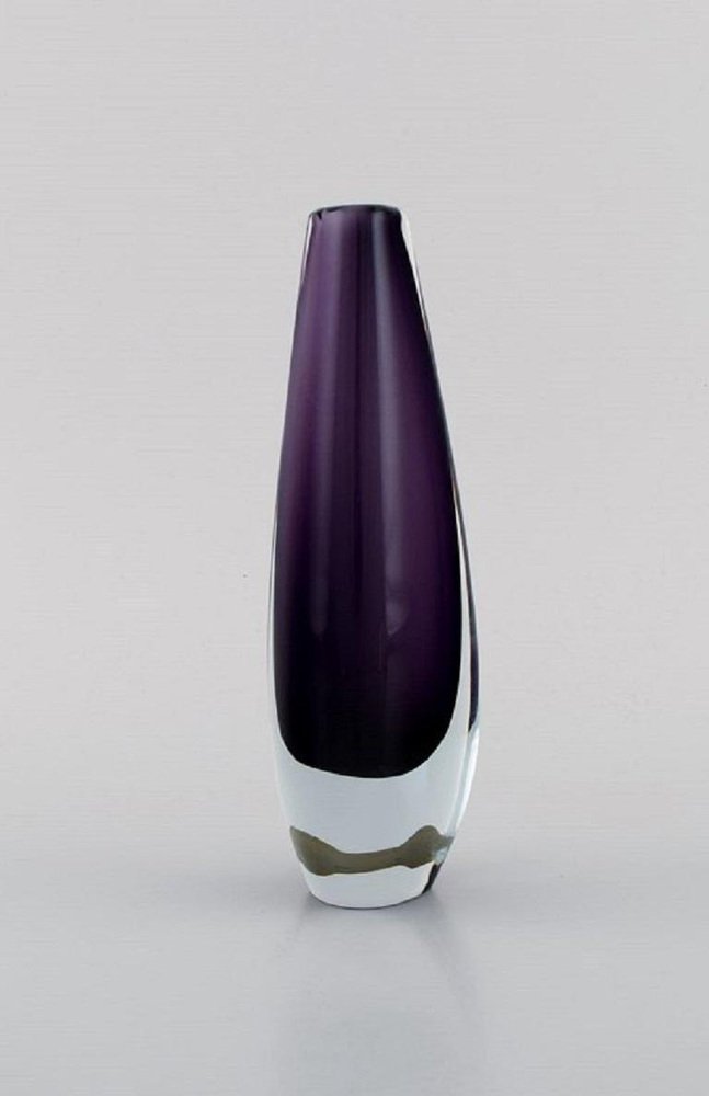 Vases in Purple Mouth-Blown Art Glass from Strömbergshyttan, Sweden, 1960s, Set of 2