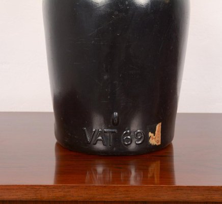 Vat 69 Blended Scotch Whisky Lamp-VT-846556