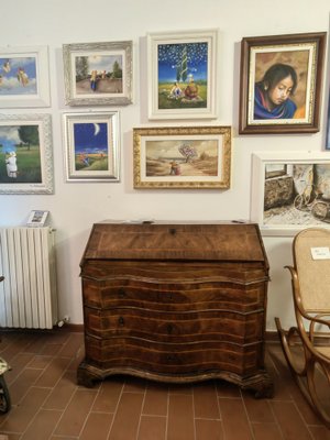 Venetian Walnut and Burl Walnut Paved Flap Secretaire with Wavy Front, 1700s-ZFY-1700981