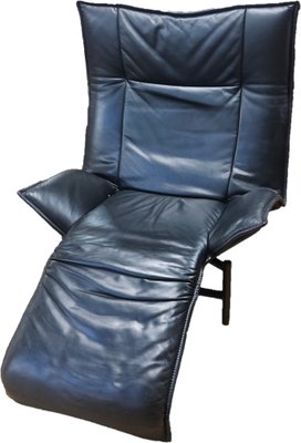 Veranda Lounge Chair in Leather by Vico Magistretti for Cassina, 1980s-CXT-1811663