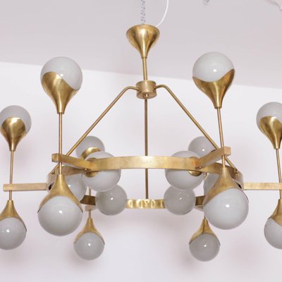 Very Large Murano Glass and Brass Chandelier in the Style of Stilnovo-VLZ-1287269