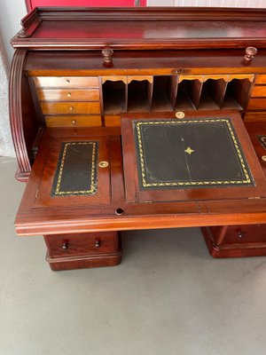 Victorian English Flamed Mahogany Cylinder Desk-UQL-1135195