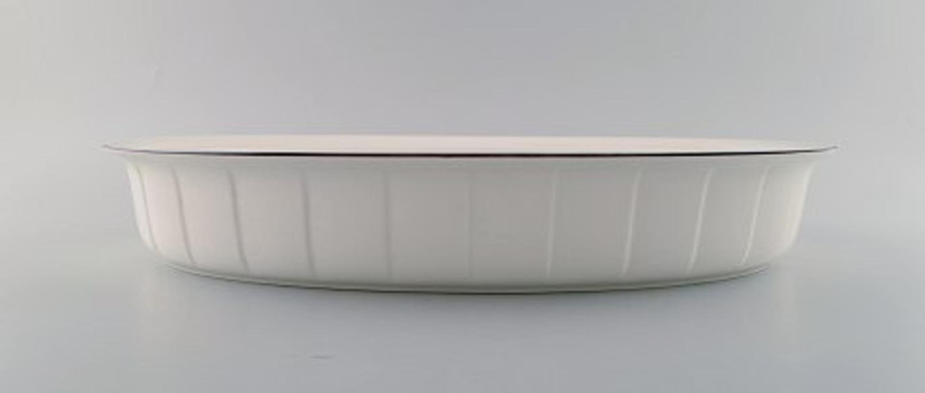 Villeroy & Boch Naif Dinner Service in Porcelain Oven Proof Dish