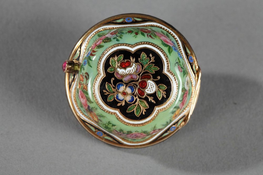 Vinaigrette in Gold with Enamel and Precious Stones