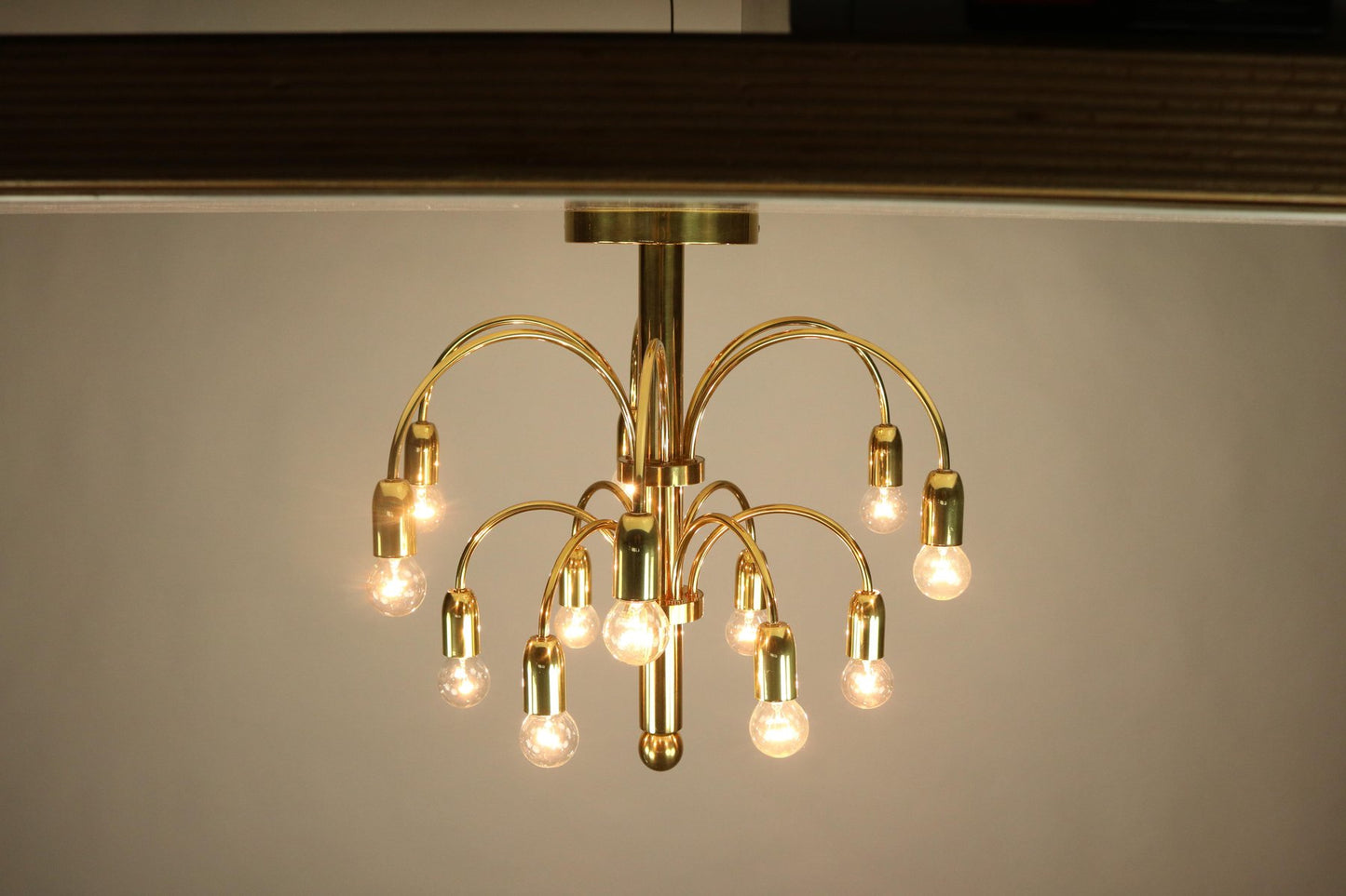 Vintage 12-Light Chandelier by Gaetano Sciolari, 1970s