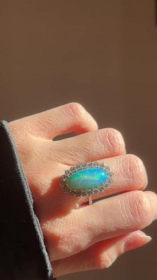 Vintage 18k White Gold Daisy Ring with Doublet Opal and Brilliant Cut Diamonds, 1960s-PPA-2036553