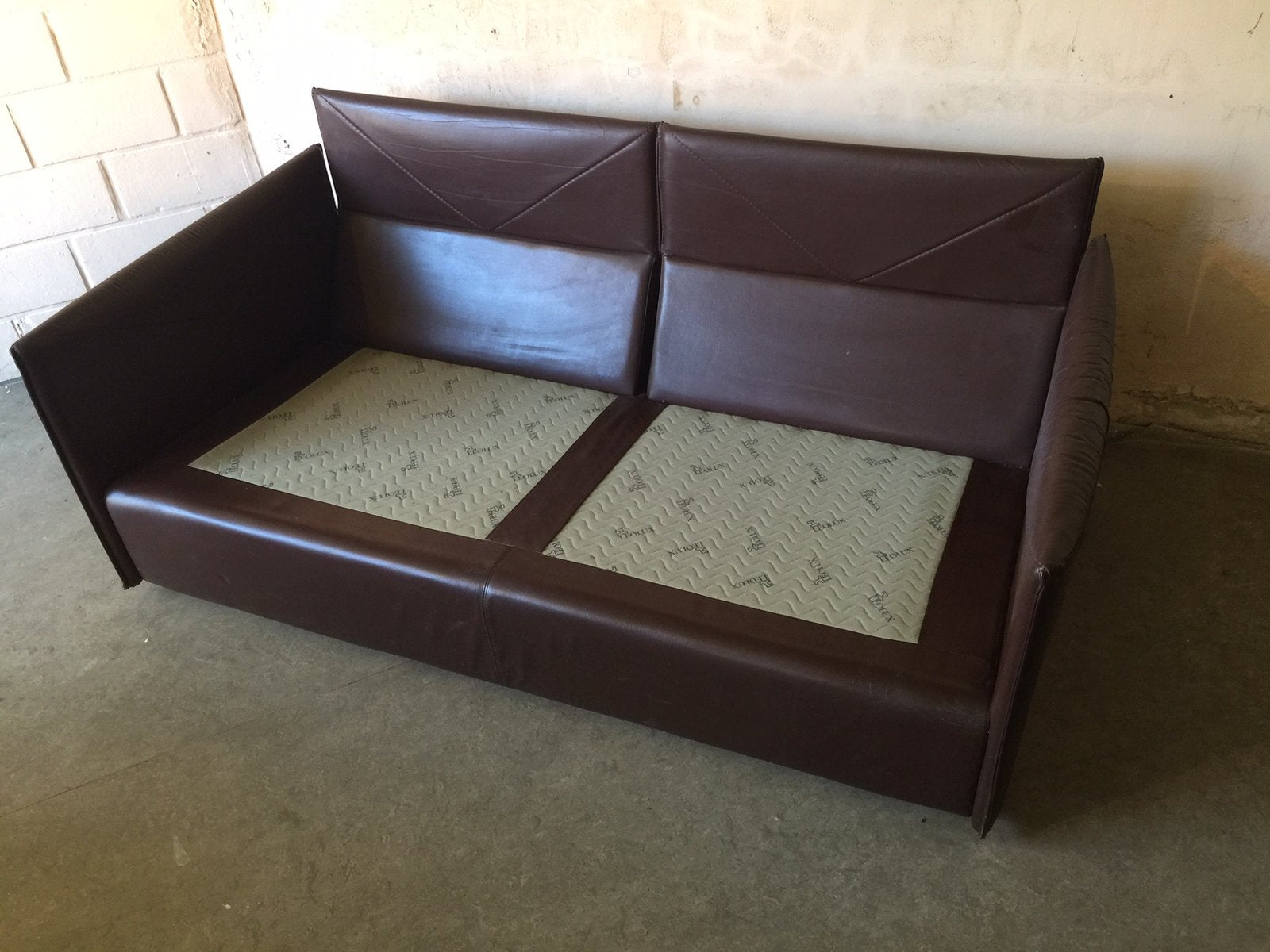 Vintage 2-Seater Brown Leather Sofa from Leolux