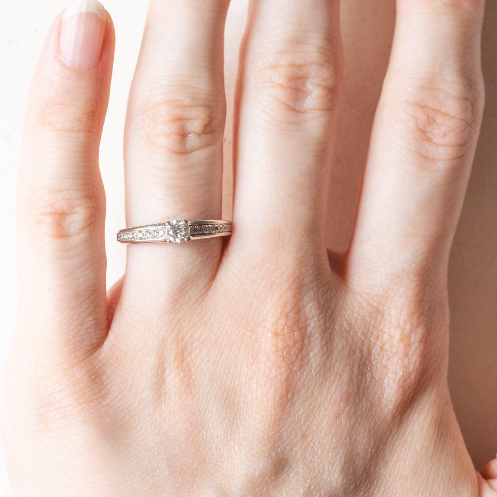 Vintage 9k White Gold Ring with Brilliant Cut Diamonds, 1970s