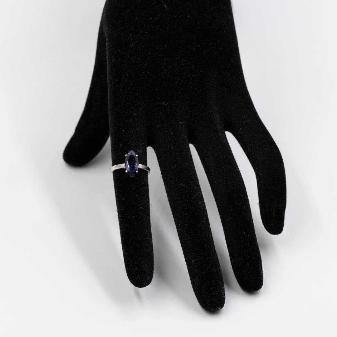 Vintage 9k White Gold Ring with Marquise-Cut Iolite, 1980s