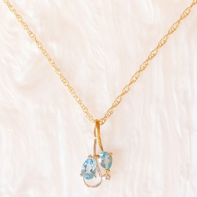 Vintage 9k Yellow Gold Chain Necklace with 9k Yellow and White Gold Pendant with Blue Topaz and Diamond, 1990s-PPA-2035218