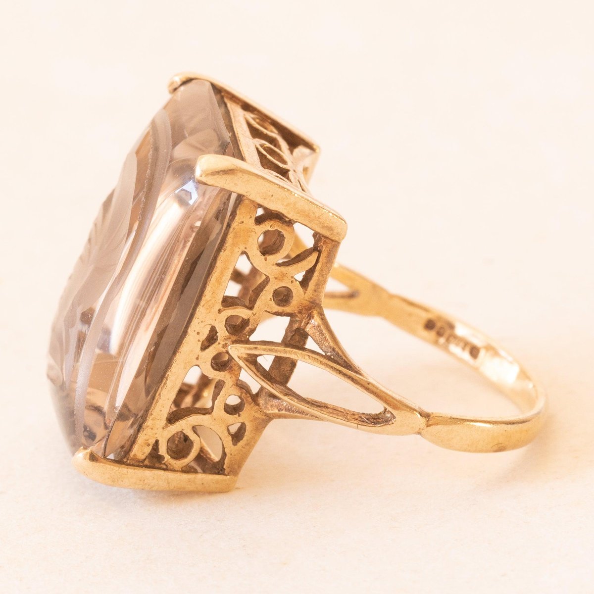 Vintage 9k Yellow Gold Ring with Smoky Quartz Engraved with Roman Soldier Head, 1975